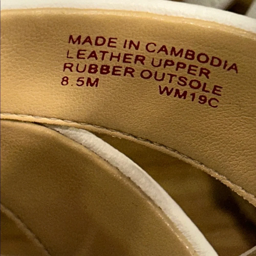 Michael Kors Berkley zipper spadrille Tan and White Sandals